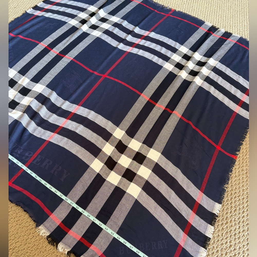 Burberry Raspberry Sorbet Check Cashmere Scarf with Navy Blue, Like New
